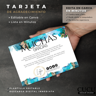 Mano sosteniendo una tarjeta de agradecimiento editable en Canva con diseño sofisticado en acuarela turquesa y detalles dorados. Plantilla digital ideal para pequeños negocios, boutiques y emprendedores que desean agradecer a sus clientes con estilo profesional. / Hand holding an editable Canva thank you card with sophisticated turquoise watercolor and gold details. Digital template perfect for small businesses, boutiques, and entrepreneurs wanting to thank customers with a professional stylish touch.