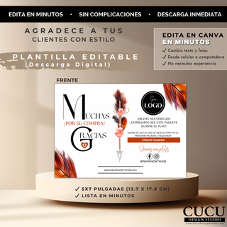 Plantilla digital de tarjeta de agradecimiento boho para negocios mostrada sobre una plataforma elegante beige. Diseño tamaño 5x7 pulgadas editable en Canva con colores terracota y negro, ideal para agradecer a clientes con estilo profesional y moderno. / Digital boho business thank you card template displayed on an elegant beige platform. Editable 5x7 inch Canva design featuring terracotta and black colors, perfect for thanking customers with a professional and modern style.