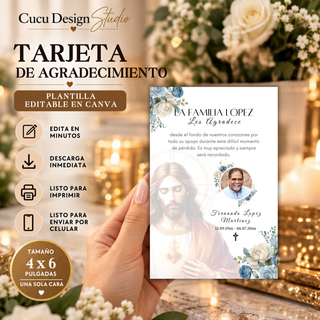 Tarjeta de agradecimiento editable en Canva de 4 x 6 pulgadas con foto del ser querido, imagen de Jesucristo y diseño floral en tonos blanco y azul.